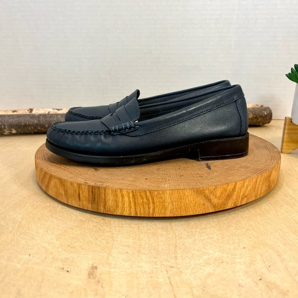 NWOB G.H. Bass Weejuns | Kathleen Classic Penny Loafers Navy Leather Size 6 - Picture 6 of 16